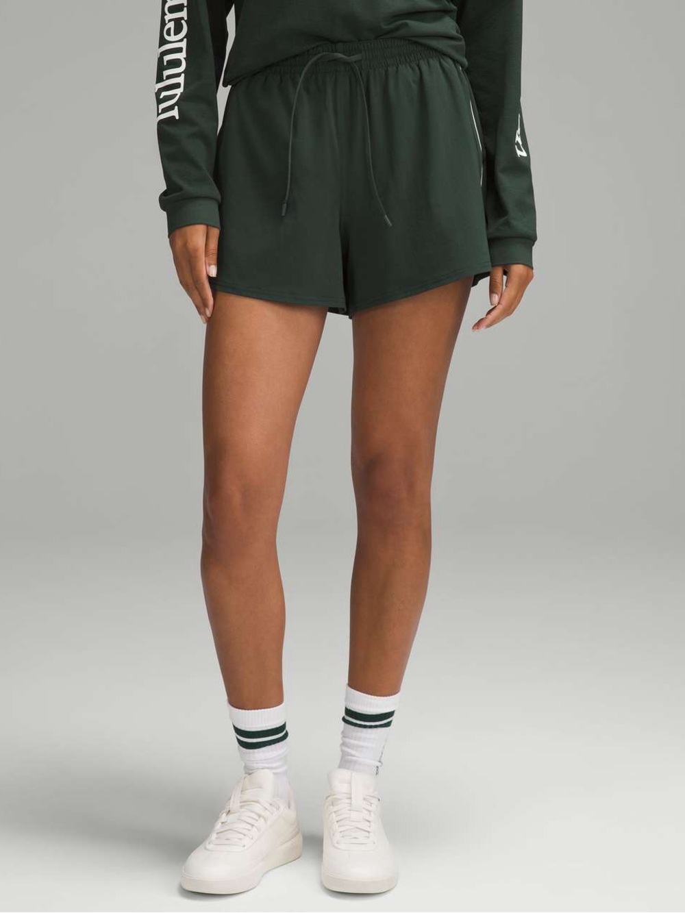 Lululemon Lightweight High-Rise Relaxed Short 3" *Long Liner Legacy Green 14
